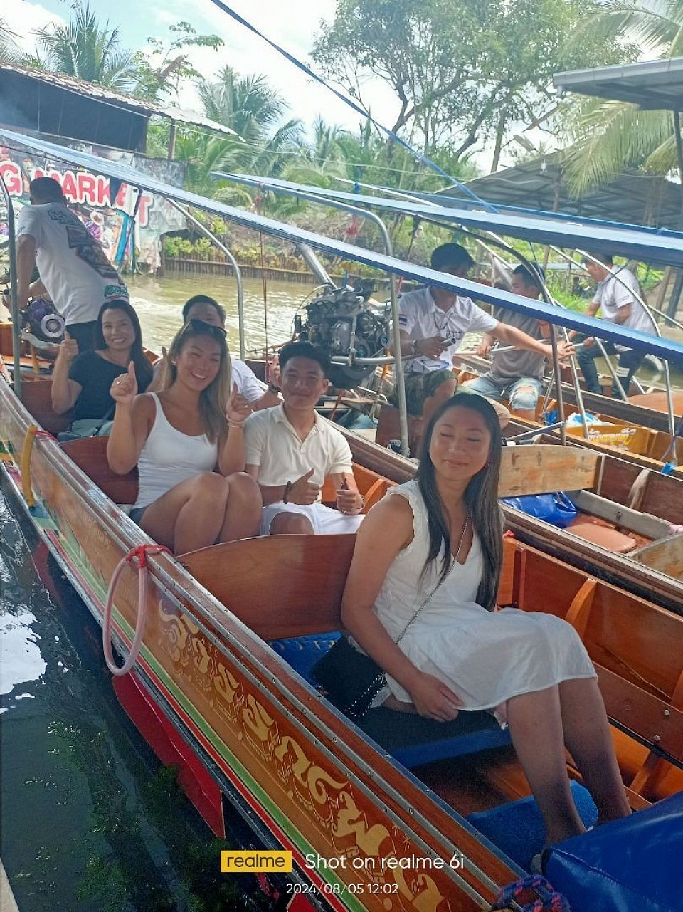 floating market