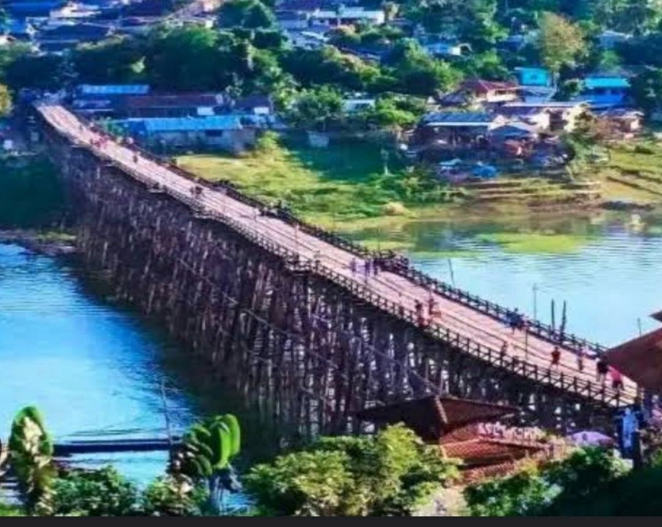 Mon Sangkhlaburi Bridge